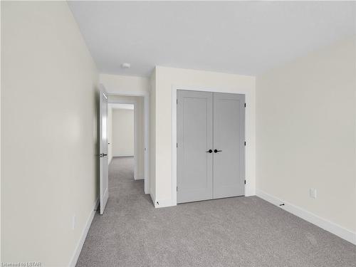 36 Kelly Drive, Thamesford, ON - Indoor Photo Showing Other Room