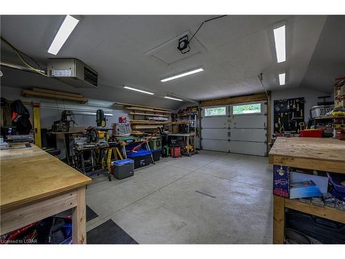 37437 Lake Line, Port Stanley, ON - Indoor Photo Showing Garage