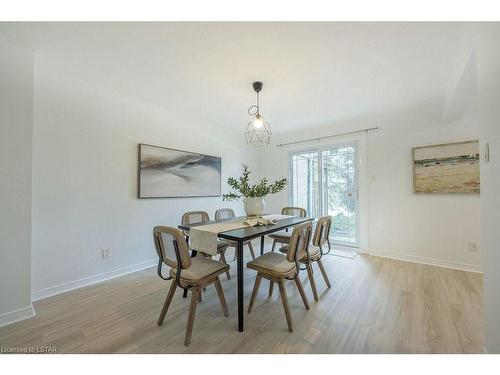 339 Everglade Crescent, London, ON - Indoor Photo Showing Dining Room