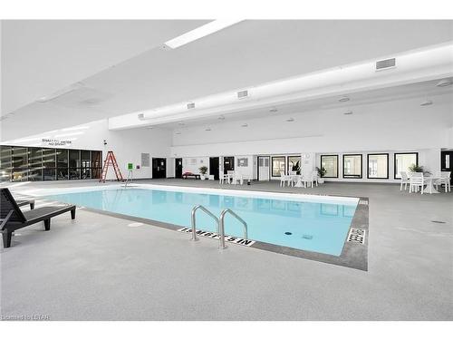 1707-380 King Street, London, ON - Indoor Photo Showing Other Room With In Ground Pool