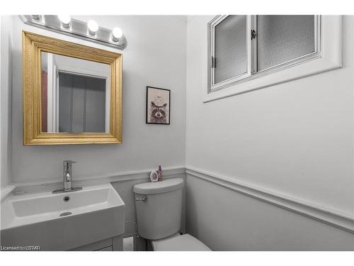 1155 Royal York Road, London, ON - Indoor Photo Showing Bathroom