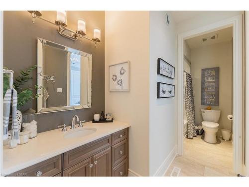 119 Harris Road, Delaware, ON - Indoor Photo Showing Bathroom