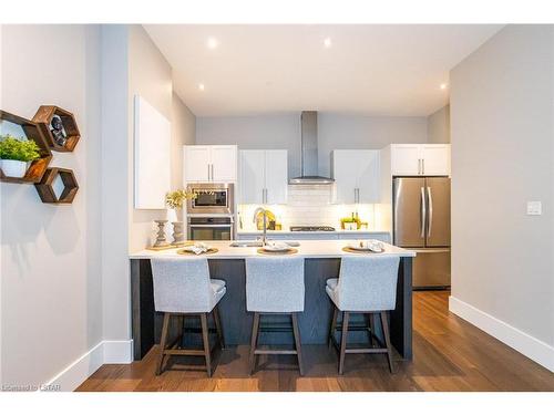 100-1705 Fiddlehead Place, London, ON - Indoor Photo Showing Kitchen