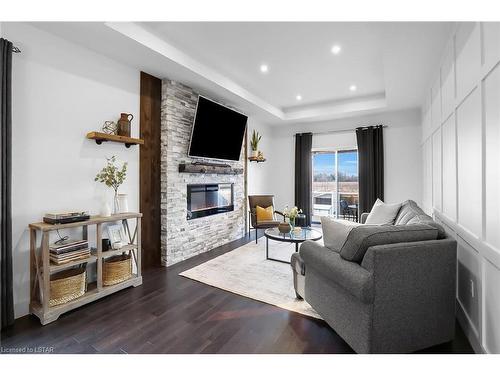 246 Snyders Avenue, Belmont, ON - Indoor Photo Showing Living Room With Fireplace