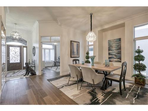 2426 Red Thorne Avenue, London, ON - Indoor Photo Showing Dining Room