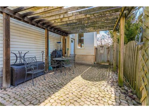 77 Cavendish Crescent, London, ON - Outdoor With Deck Patio Veranda With Exterior