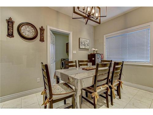 2310 Callingham Drive, London, ON - Indoor Photo Showing Dining Room