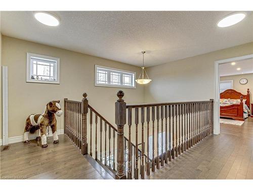 2310 Callingham Drive, London, ON - Indoor Photo Showing Other Room