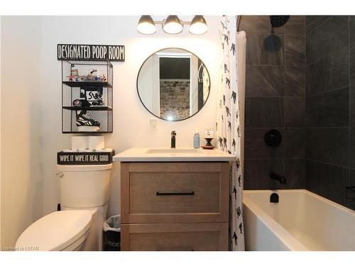 10206 Sandalwood Crescent, Grand Bend, ON - Indoor Photo Showing Bathroom