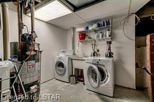 230 Edinburgh Street, London, ON - Indoor Photo Showing Laundry Room
