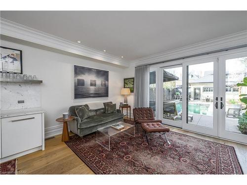 867 Hellmuth Avenue, London, ON - Indoor Photo Showing Living Room