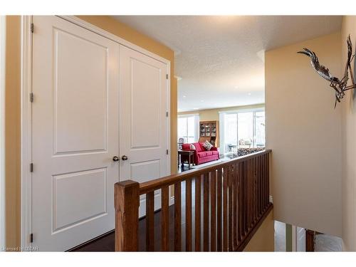 334 Grasslands Way, London, ON - Indoor Photo Showing Other Room