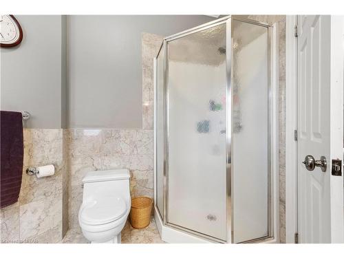 5 Blue Heron Drive, Ilderton, ON - Indoor Photo Showing Bathroom