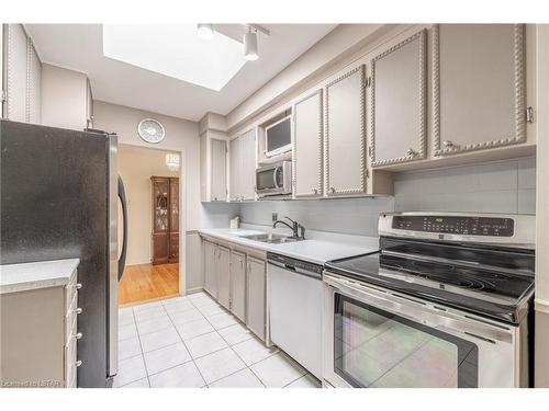 1378 Collingwood Avenue, London, ON - Indoor Photo Showing Kitchen With Double Sink