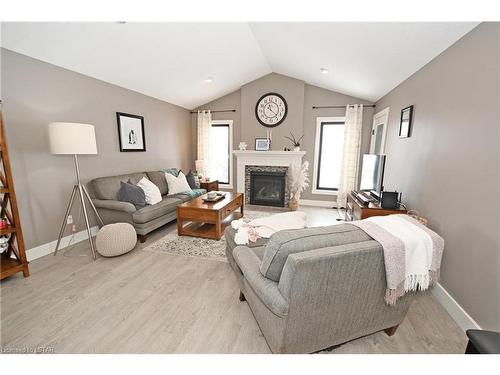 21 Old Course Road, St. Thomas, ON - Indoor Photo Showing Living Room With Fireplace