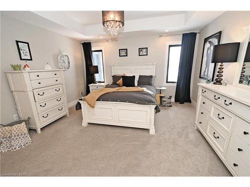 21 Old Course Road, St. Thomas, ON - Indoor Photo Showing Bedroom