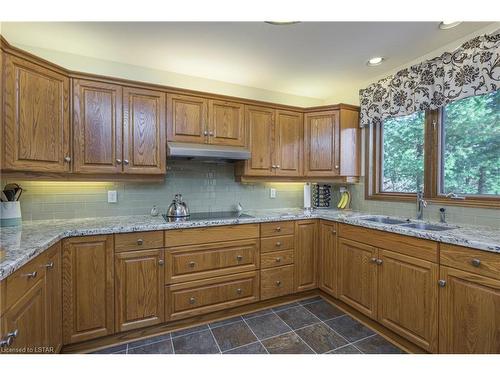 10364 Pinetree Drive, Grand Bend, ON - Indoor Photo Showing Kitchen