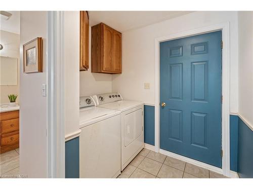 742 Lakeshore Road, Port Burwell, ON - Indoor Photo Showing Laundry Room