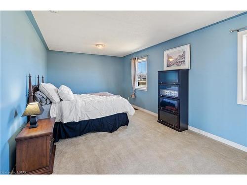 742 Lakeshore Road, Port Burwell, ON - Indoor Photo Showing Bedroom