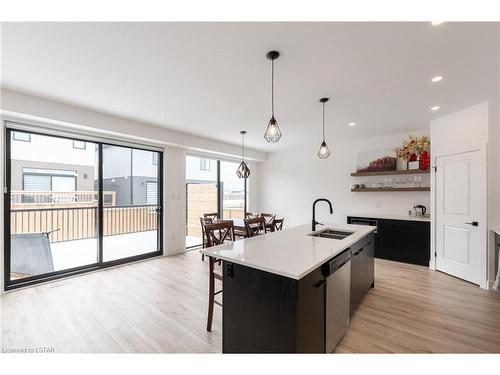 33-1820 Canvas Way, London, ON - Indoor Photo Showing Kitchen With Double Sink