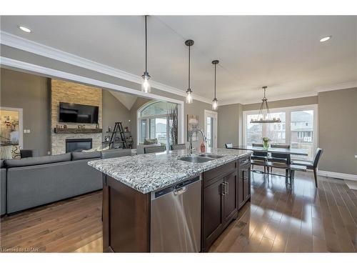 421 Bradwell Chase, London, ON - Indoor Photo Showing Kitchen With Fireplace With Double Sink With Upgraded Kitchen