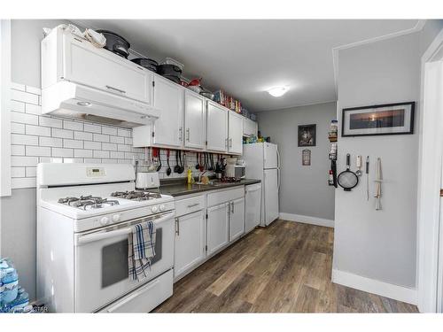 726 Elias Street, London, ON - Indoor Photo Showing Laundry Room