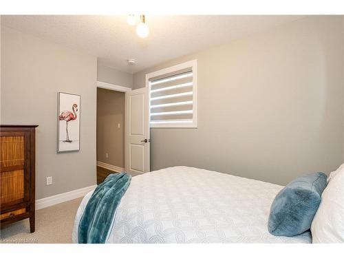 31 Royal Dornoch Drive, St. Thomas, ON - Indoor Photo Showing Bedroom