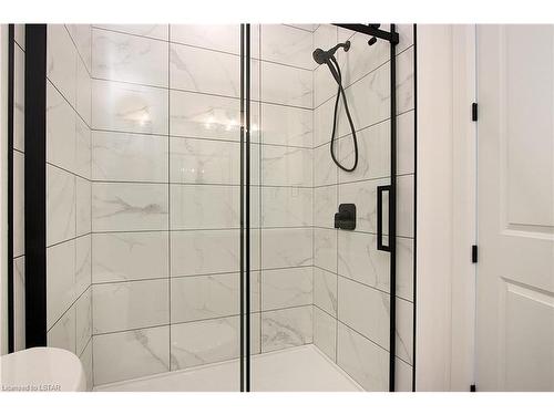 71-11 Coastal Crescent, Grand Bend, ON - Indoor Photo Showing Bathroom