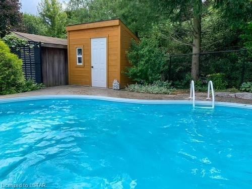 511 Inverness Avenue, London, ON - Outdoor With In Ground Pool