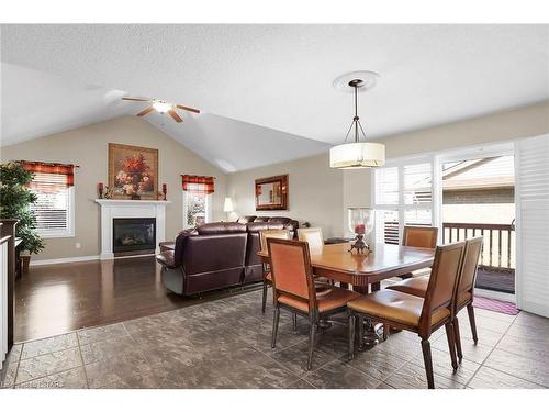 27 Peach Tree Boulevard, St. Thomas, ON - Indoor With Fireplace