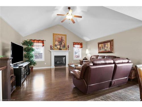 27 Peach Tree Boulevard, St. Thomas, ON - Indoor Photo Showing Living Room With Fireplace