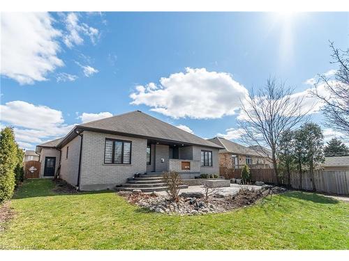 30 Riness Drive, Dorchester, ON - Outdoor