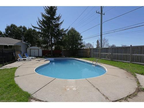 1227 Toukay Crescent, London, ON - Outdoor With In Ground Pool With Backyard