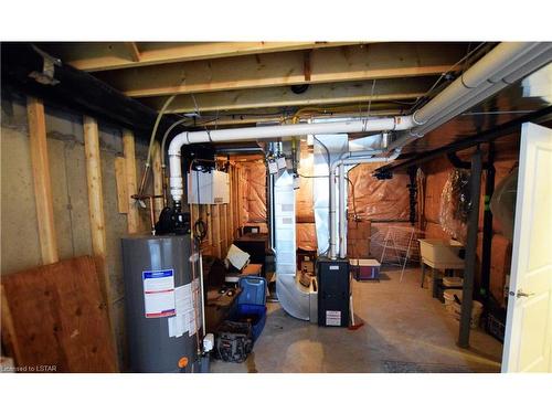 22-1630 Bayswater Crescent, London, ON - Indoor Photo Showing Basement