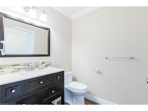 8 Queens Avenue, Grand Bend, ON - Indoor Photo Showing Bathroom