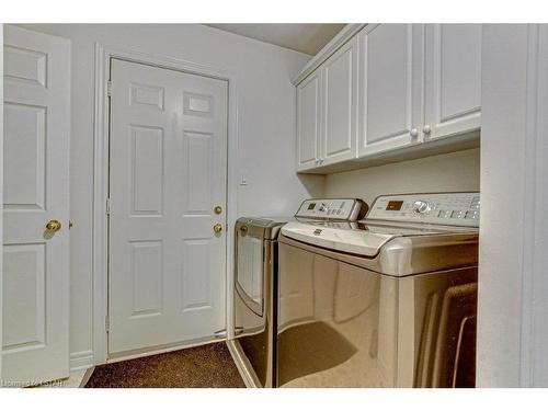 21-1755 Louise Boulevard, London, ON - Indoor Photo Showing Laundry Room