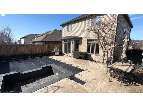 46-777 Apricot Drive, London, ON - Outdoor With In Ground Pool
