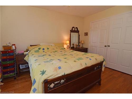 9685 Army Camp Road, Lambton Shores, ON - Indoor Photo Showing Bedroom