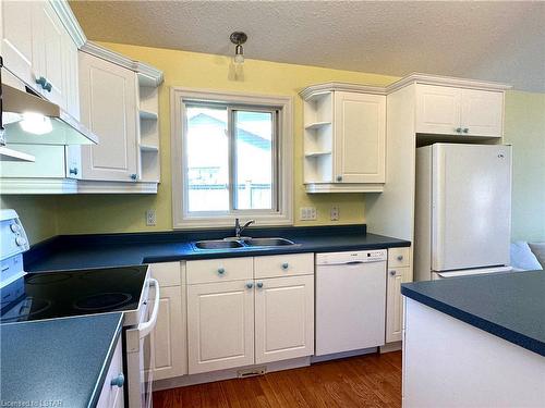 3-1625 Attawandaron Road, London, ON - Indoor Photo Showing Kitchen With Double Sink