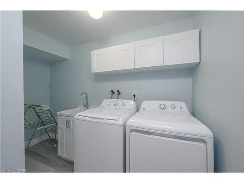 1389 Pleasantview Drive, London, ON - Indoor Photo Showing Laundry Room
