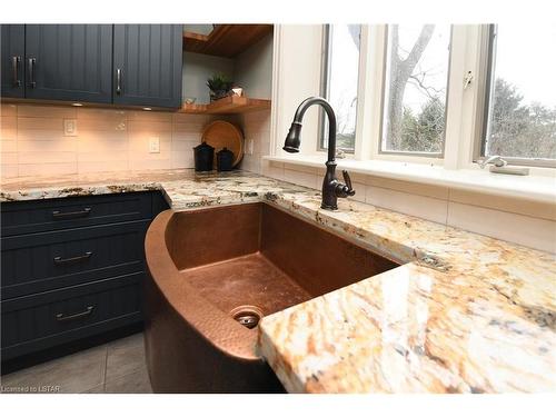 11428 Sunset Road, St. Thomas, ON - Indoor Photo Showing Kitchen With Double Sink