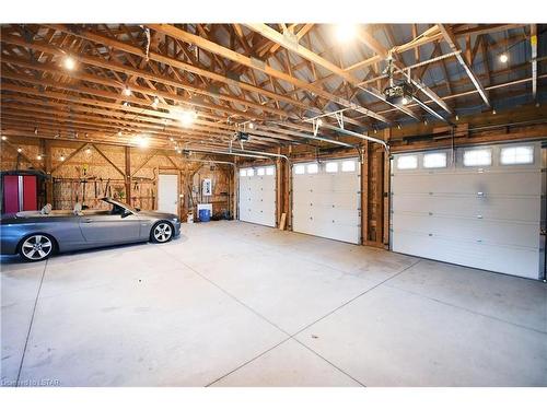 11428 Sunset Road, St. Thomas, ON - Indoor Photo Showing Garage