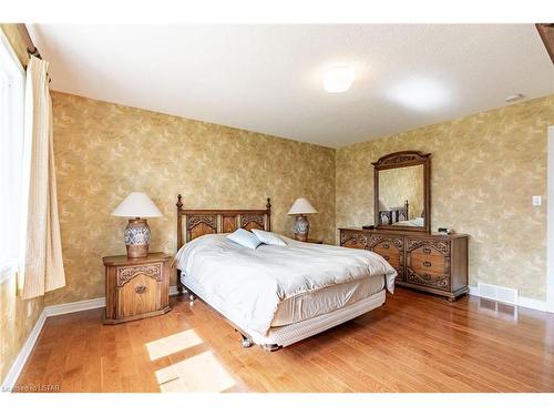 36067 Third Line, Southwold, ON - Indoor Photo Showing Bedroom