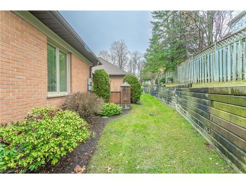 44-40 Quinella Drive, London, ON - Outdoor With Exterior