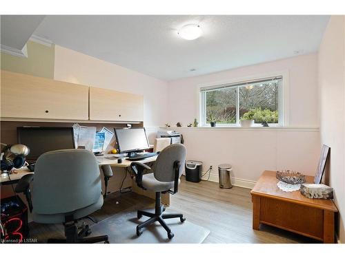 25328 Silver Clay Line, West Elgin, ON - Indoor Photo Showing Office