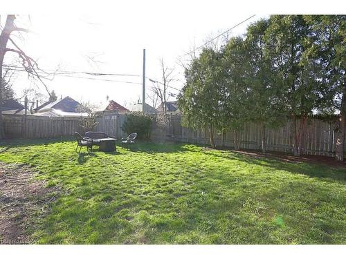 21 Redan Street, London, ON - Outdoor With Backyard