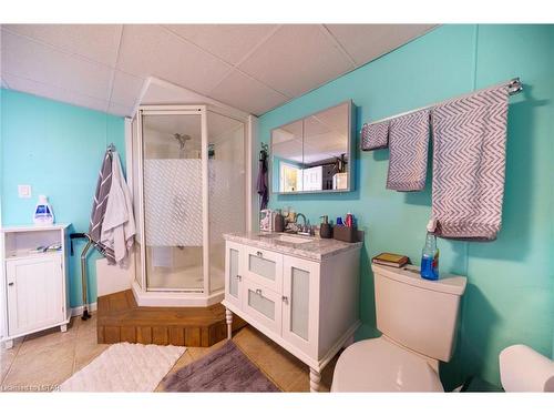 8698 Bog Line, Thedford, ON - Indoor Photo Showing Bathroom