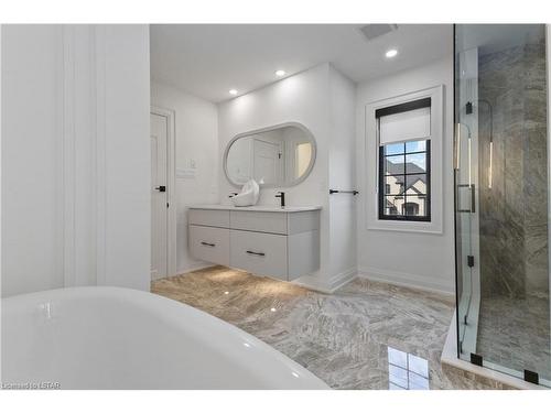 1651 Upper West Avenue Avenue, London, ON - Indoor Photo Showing Bathroom