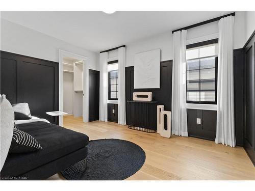 1651 Upper West Avenue Avenue, London, ON - Indoor Photo Showing Bedroom