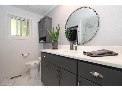 334 Wyldwood Lane, Grand Bend, ON - Indoor Photo Showing Bathroom